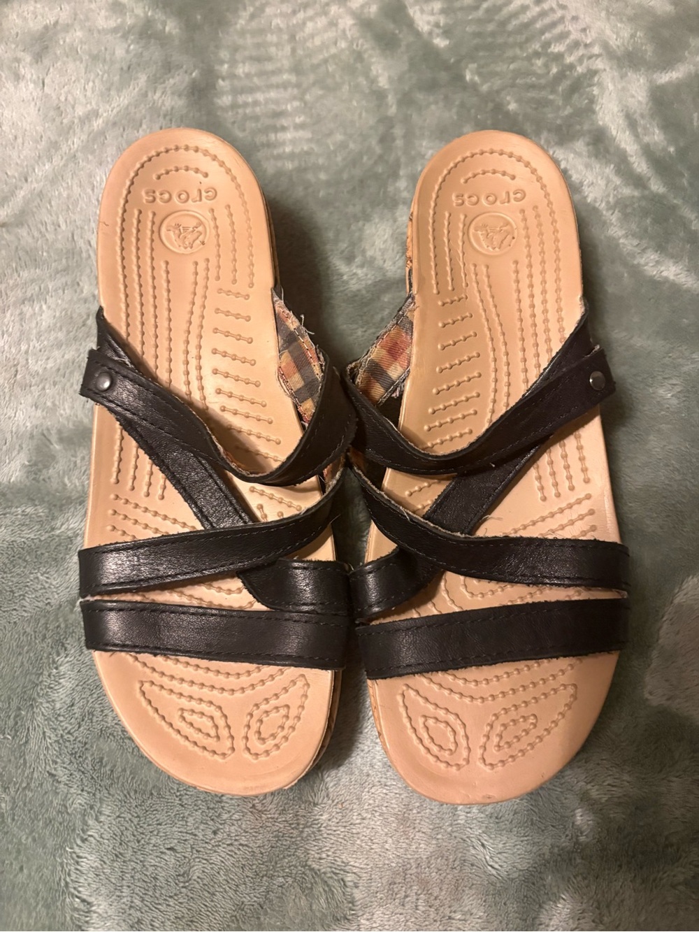 CROCS Women's Black Strappy Tan Footbed Slide Sandals